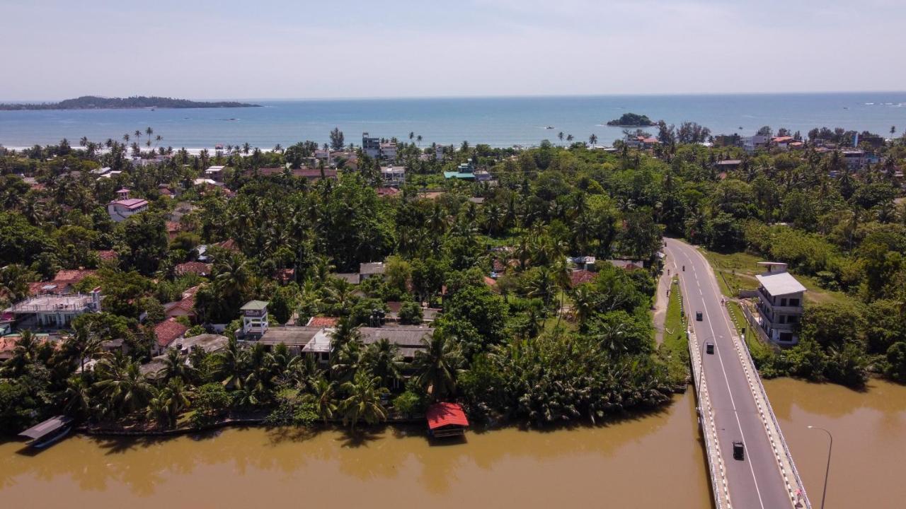 Luvi Lucas River Side Weligama Exterior photo
